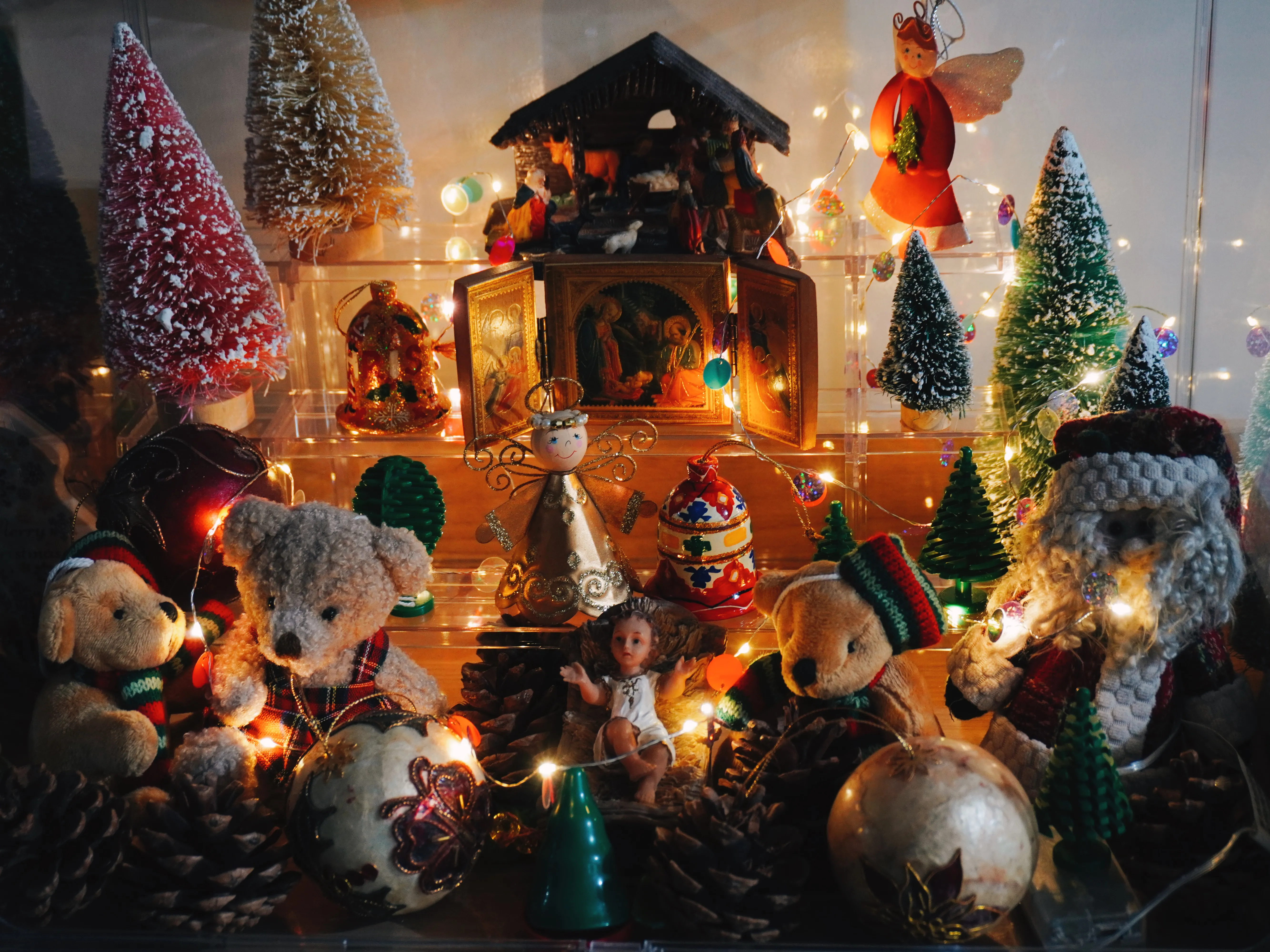 Christmas 2025 Glass Box