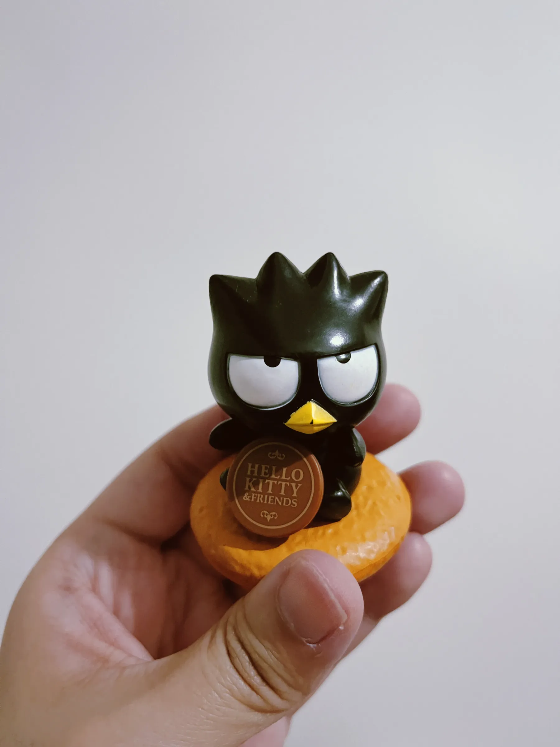 Bad Badtz Maru! The foreigner lady was eyeing Bad Badtz-Maru! She asked about the price, and that was the time I noticed. I was really sad she would take it, but then she moved on quickly to other characters and eventually bought something else. I was so happy when the seller finally wrapped it for me 😳 Thank You, Lord! ♥️