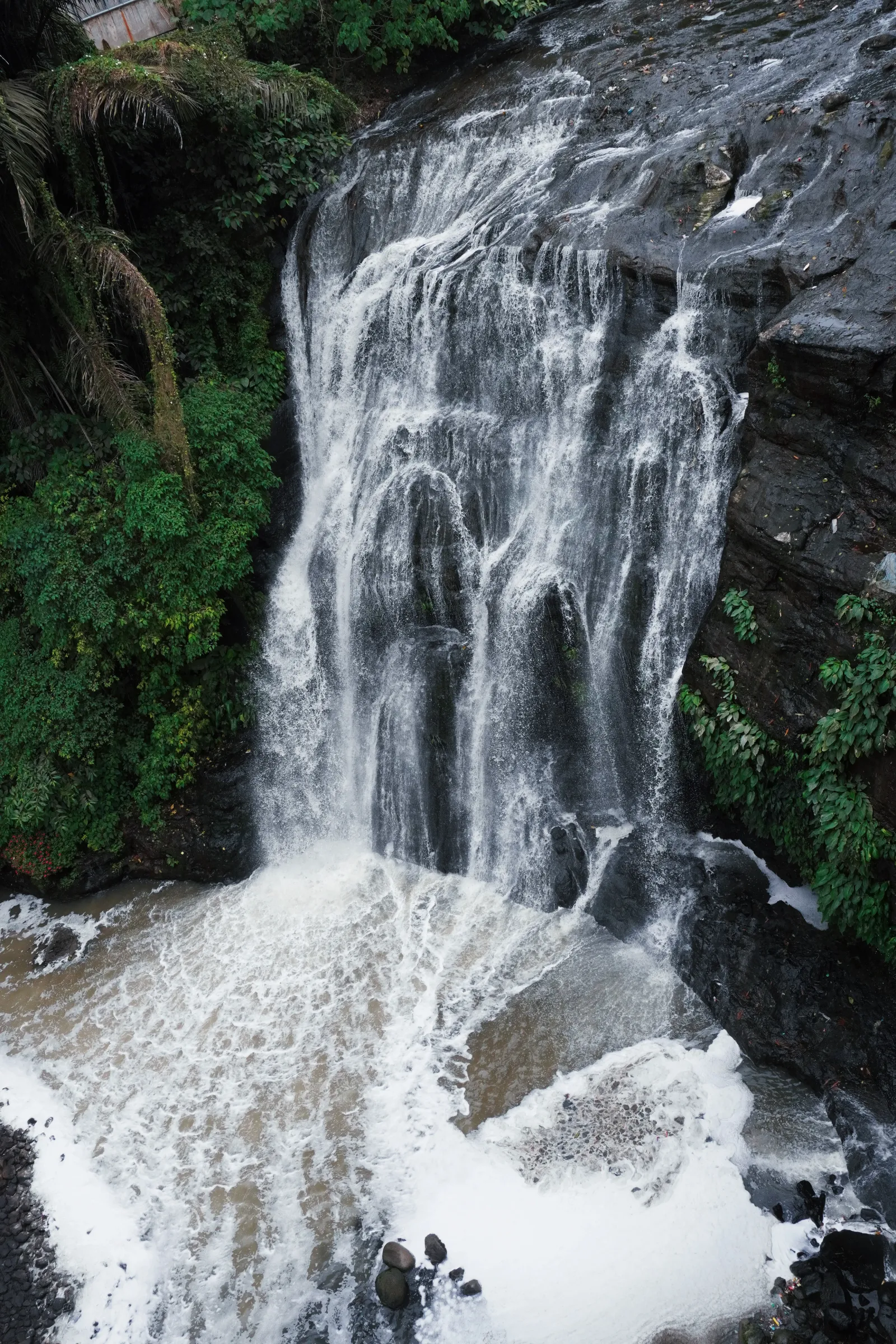 Mama and our uncles had their pictures taken here. We also recreated those pics!