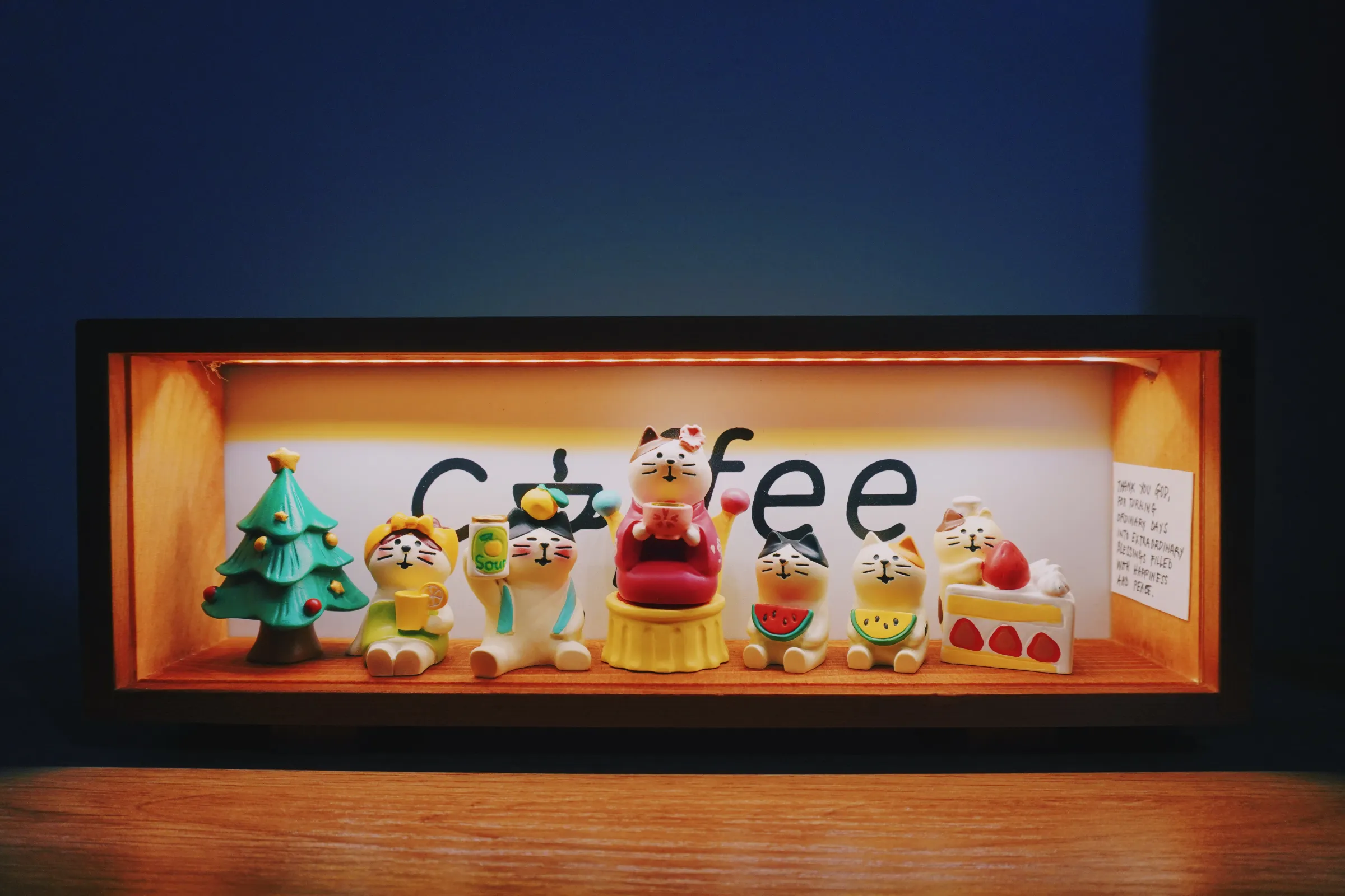 I like the box whether it was lit up or not.