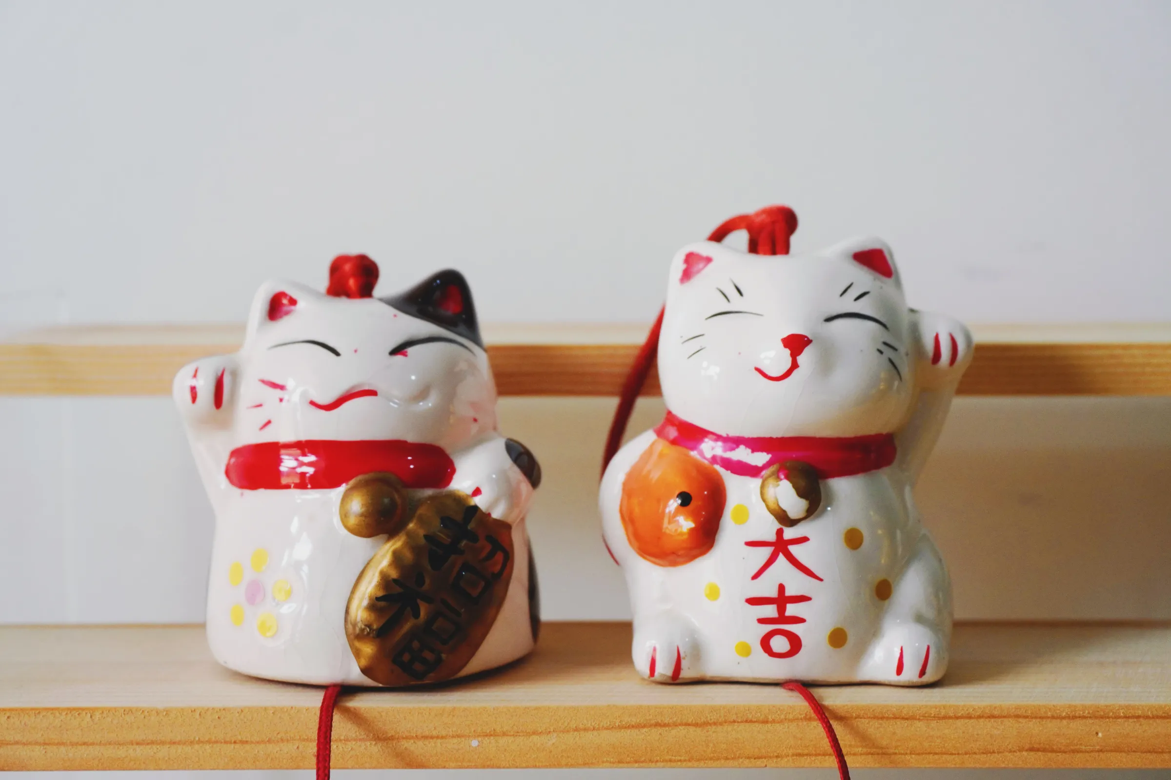 Cat chimes. Reminds Mama of Jude and Abram